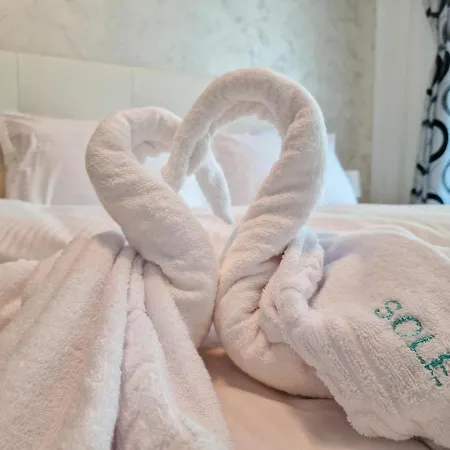 Sole Pool & Spa Mamaia Nord Apartment *