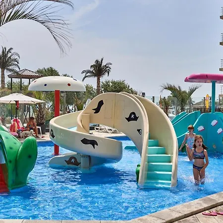 Daire Sole Pool & Mamaia Nord
