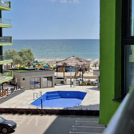 Daire Sole Pool & Mamaia Nord 3*