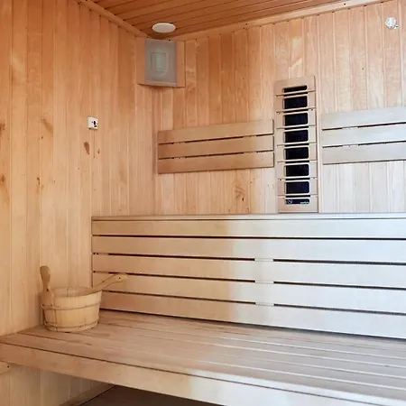 Apartment Sole Pool & Spa Mamaia Nord *